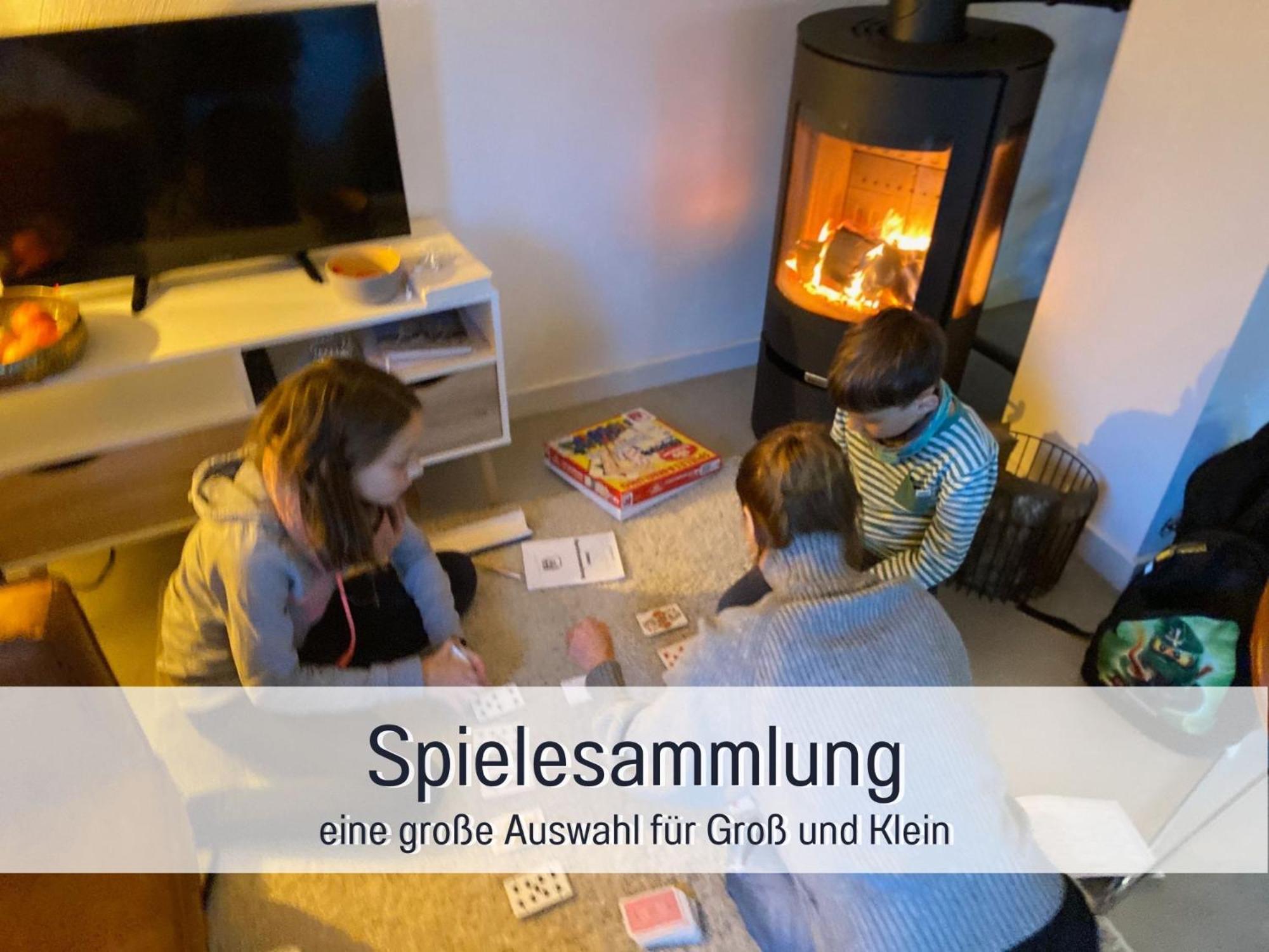 Strandhaus Mathea - Ruhige Lage Direkt Am Fleesensee - Parkplatz, Kamin, Sauna - Familienfreundlich 언터고렌 외부 사진